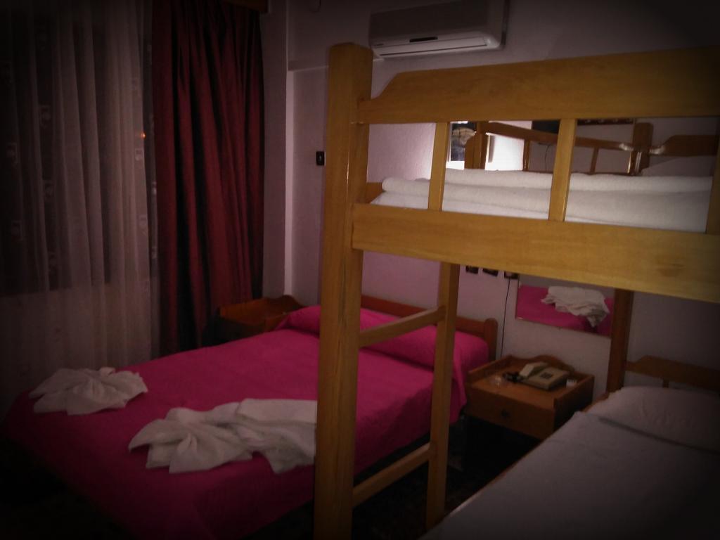 Pak Hotel - Adult Only Kuşadası Phòng bức ảnh